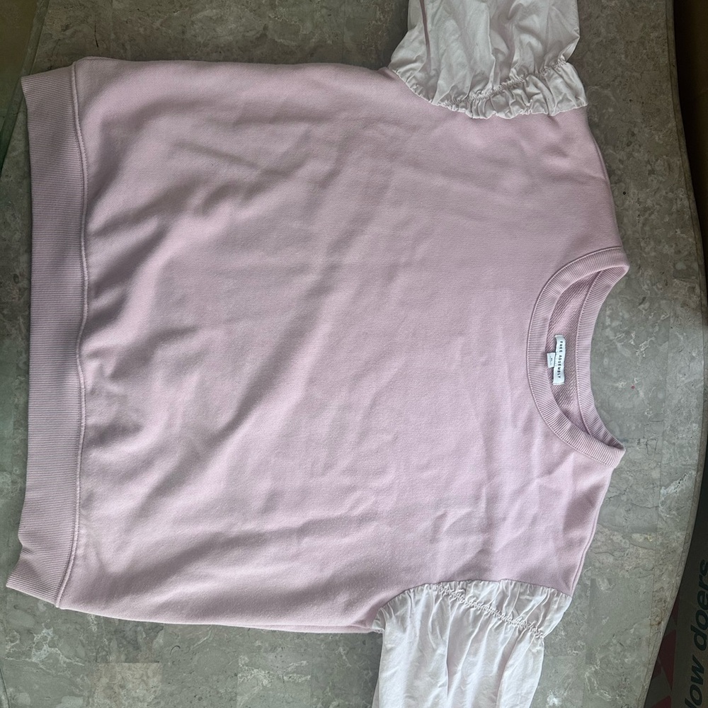 4 women’s sweaters real nice